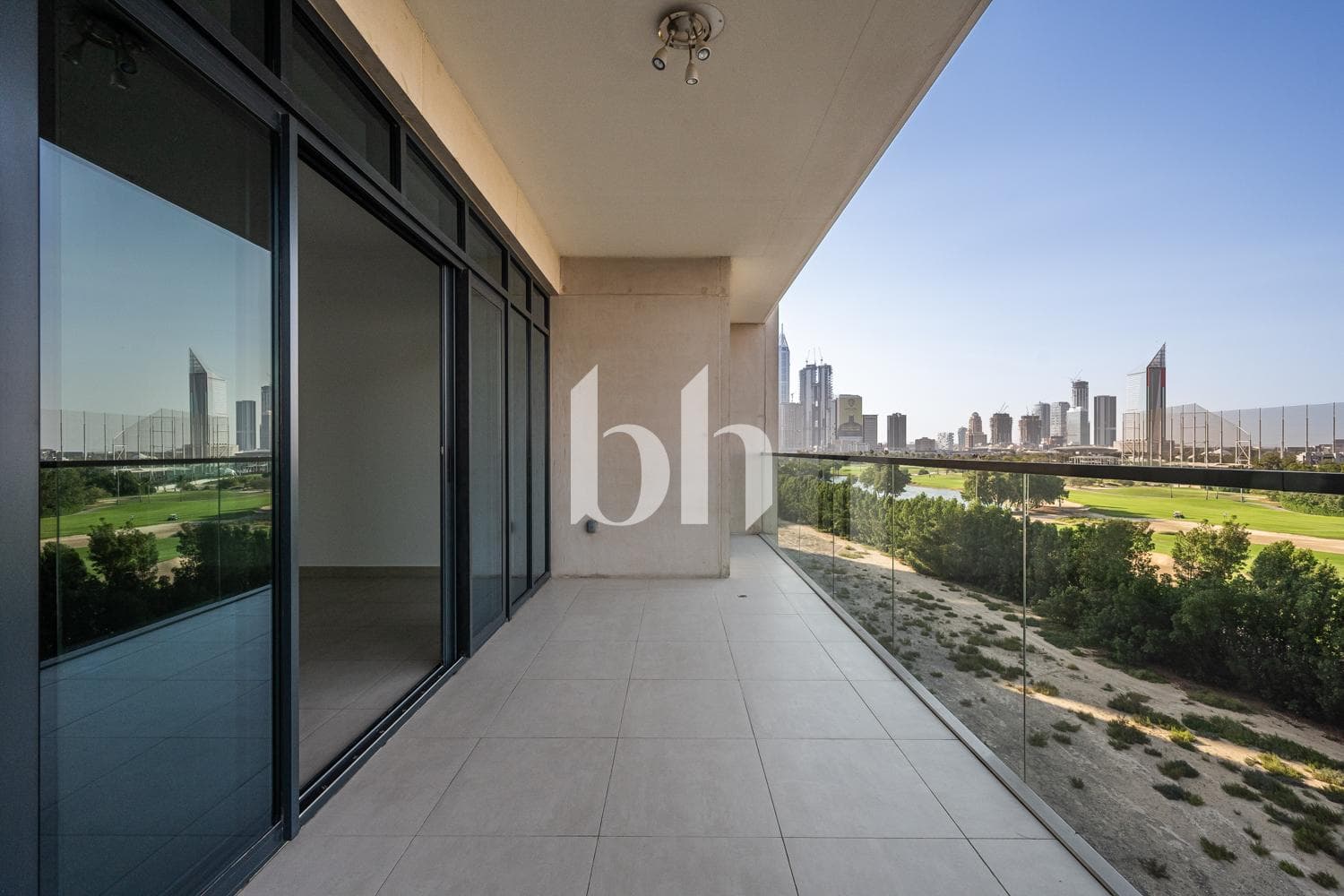 3 Bedroom Apartment in Vida Residence 4 - photo 1