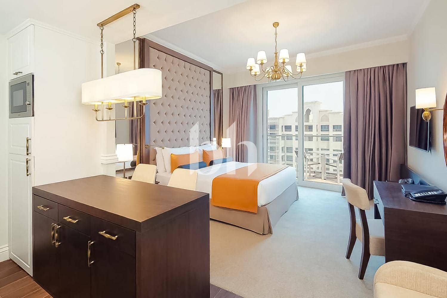 Studio Hotel Apartment in Dukes The Palm