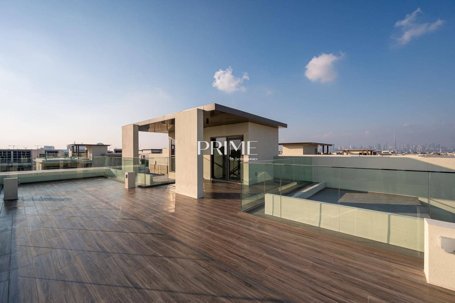 5 Bedroom Villa in Golf Place 1 - photo 1