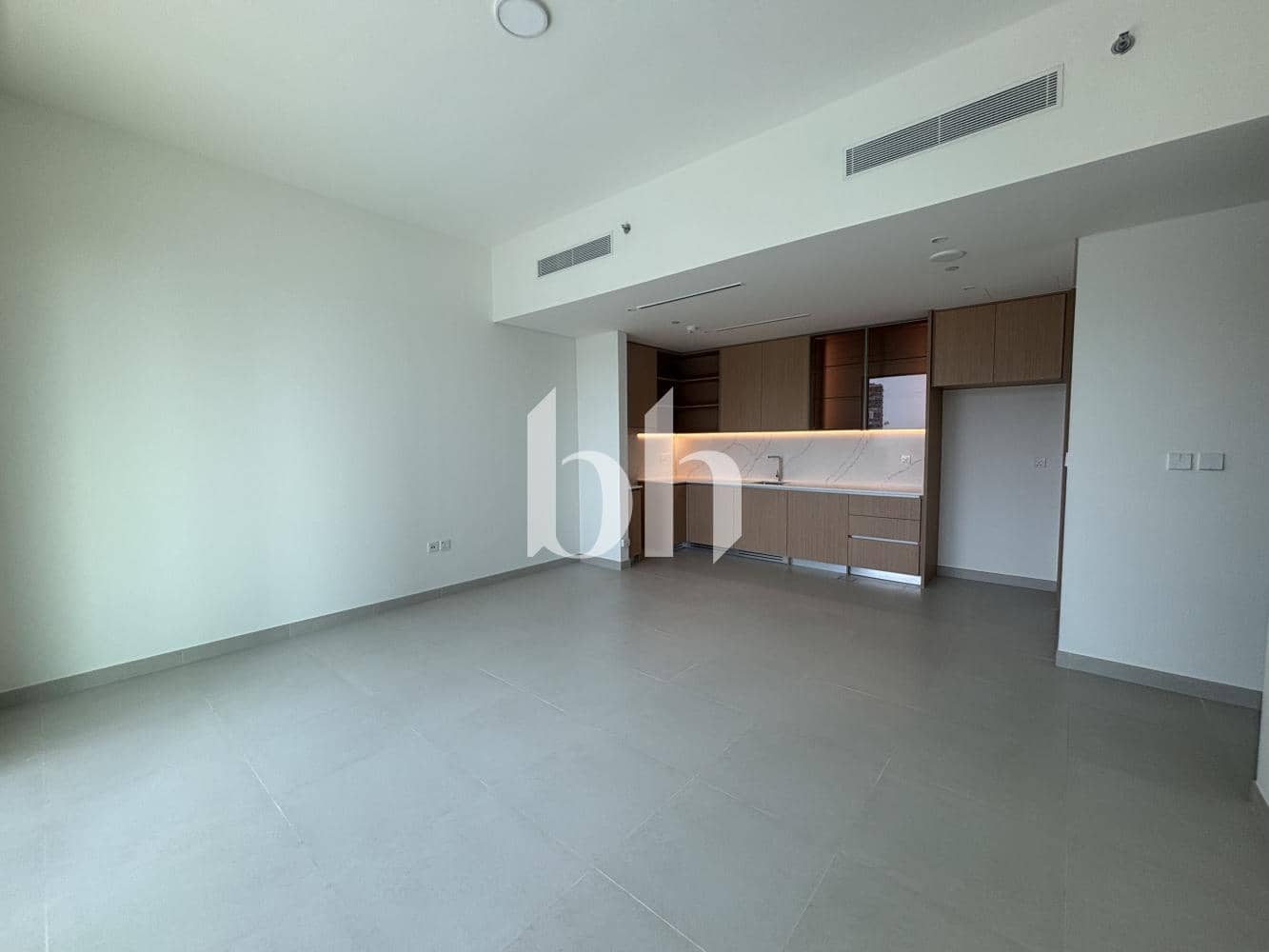 2 Bedroom Apartment in Park Horizon Tower 1 - photo 1