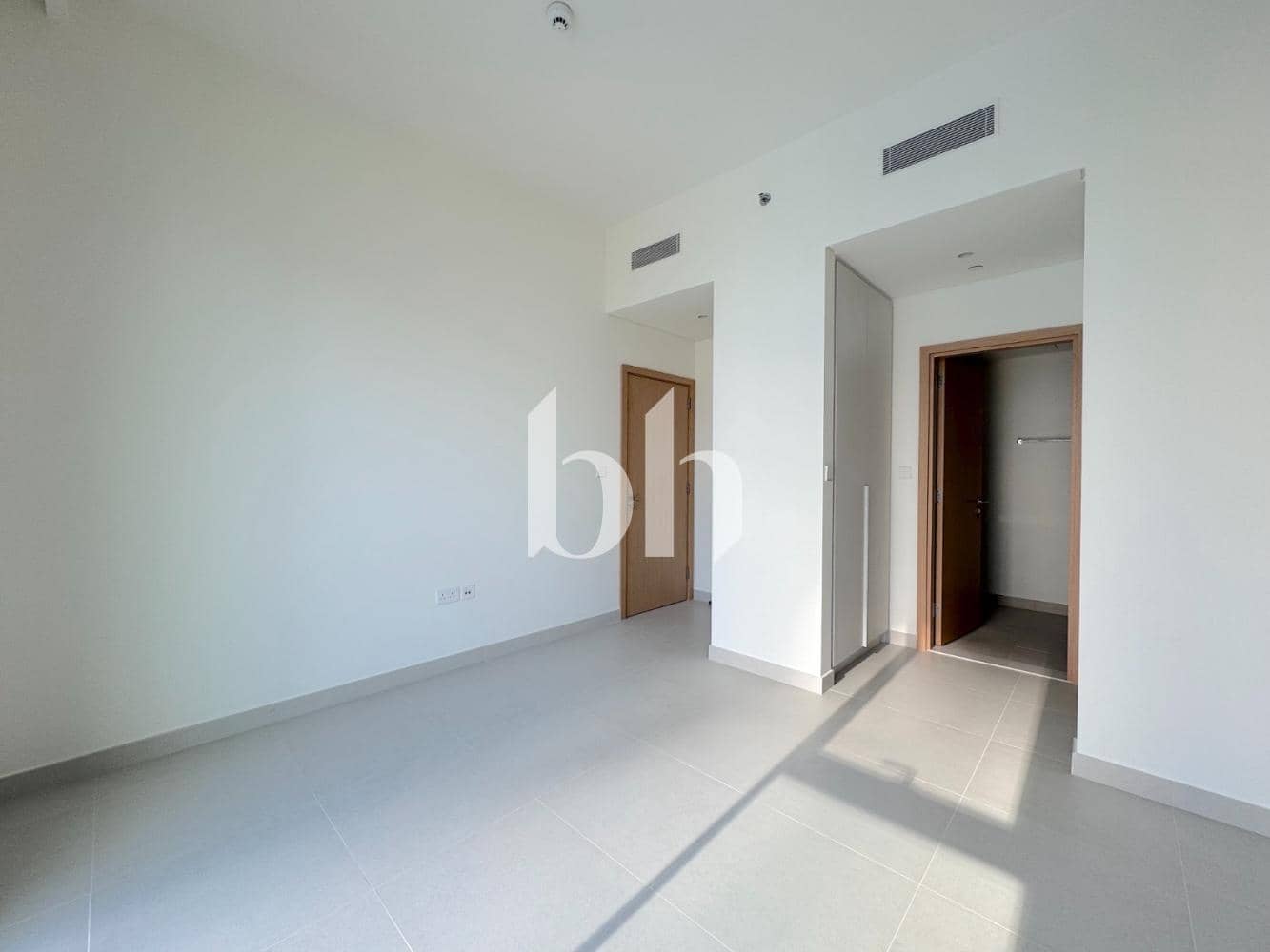 2 Bedroom Apartment in Park Horizon Tower 1 - photo 2