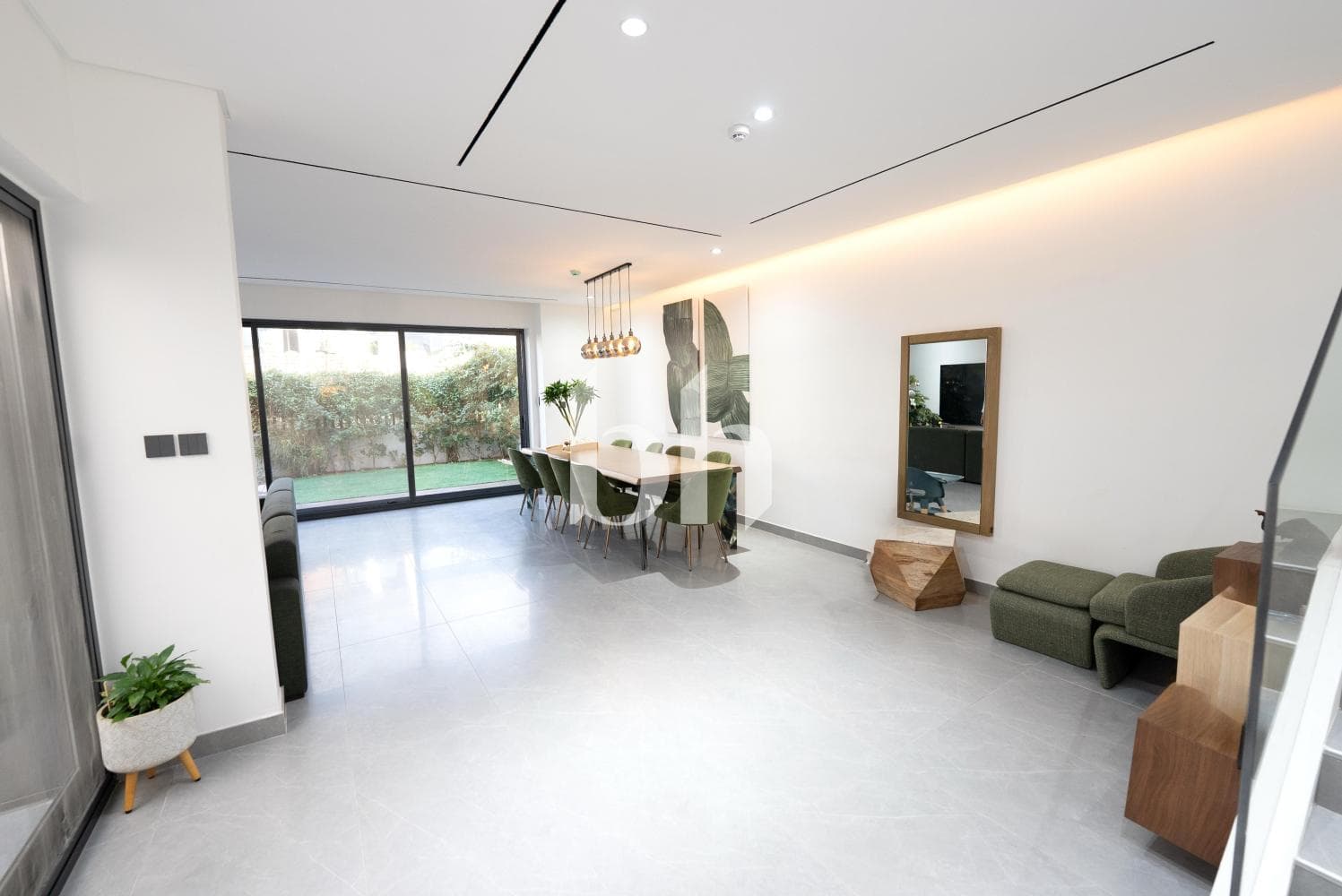 4 Bedroom Townhouse in Al Furjan West - photo 1