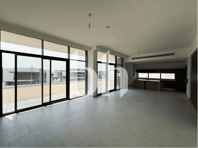 5 Bedroom Villa in Tilal Al Furjan 1 - photo 1
