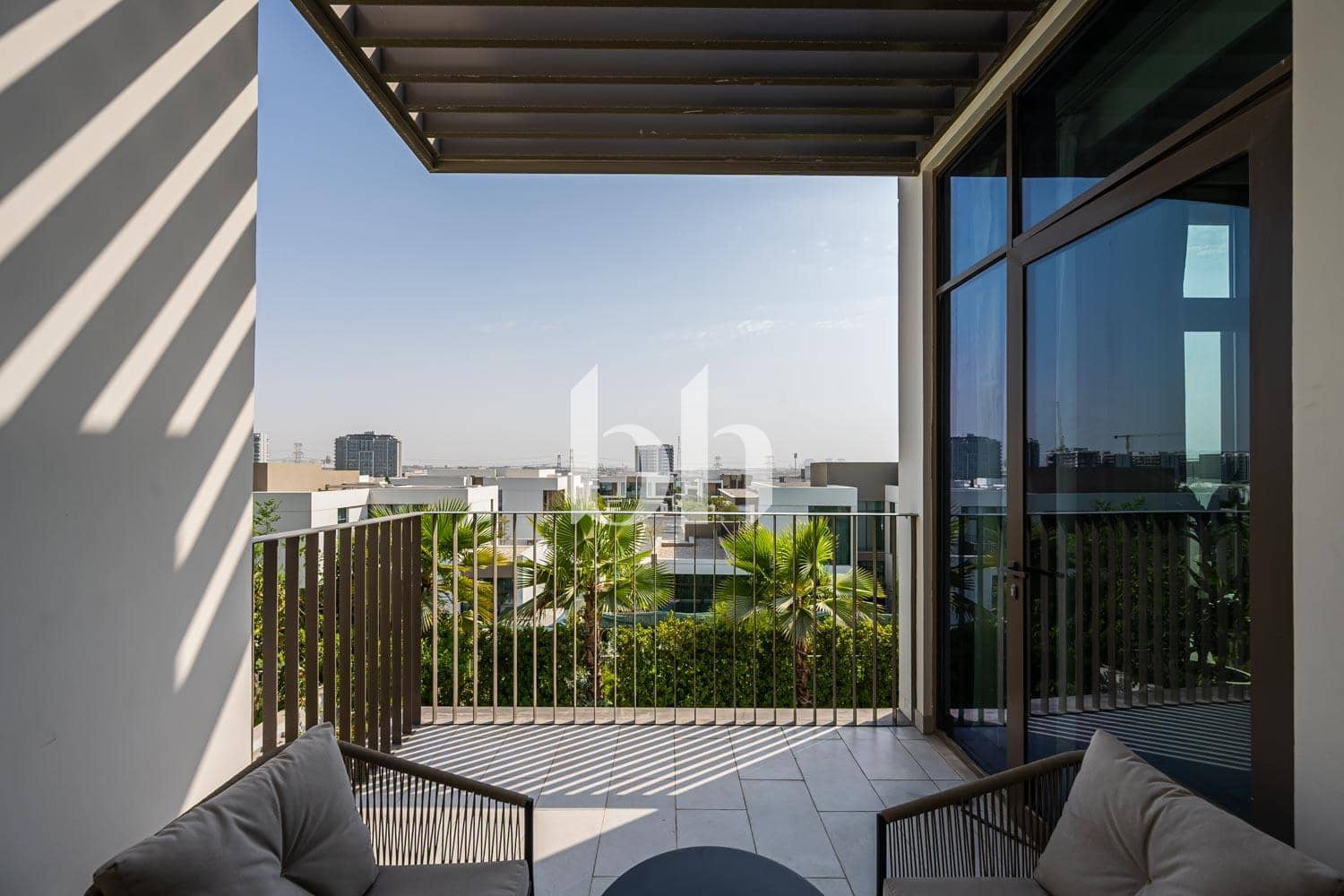 4 Bedroom Townhouse in Tilal Al Furjan 1 - photo 2