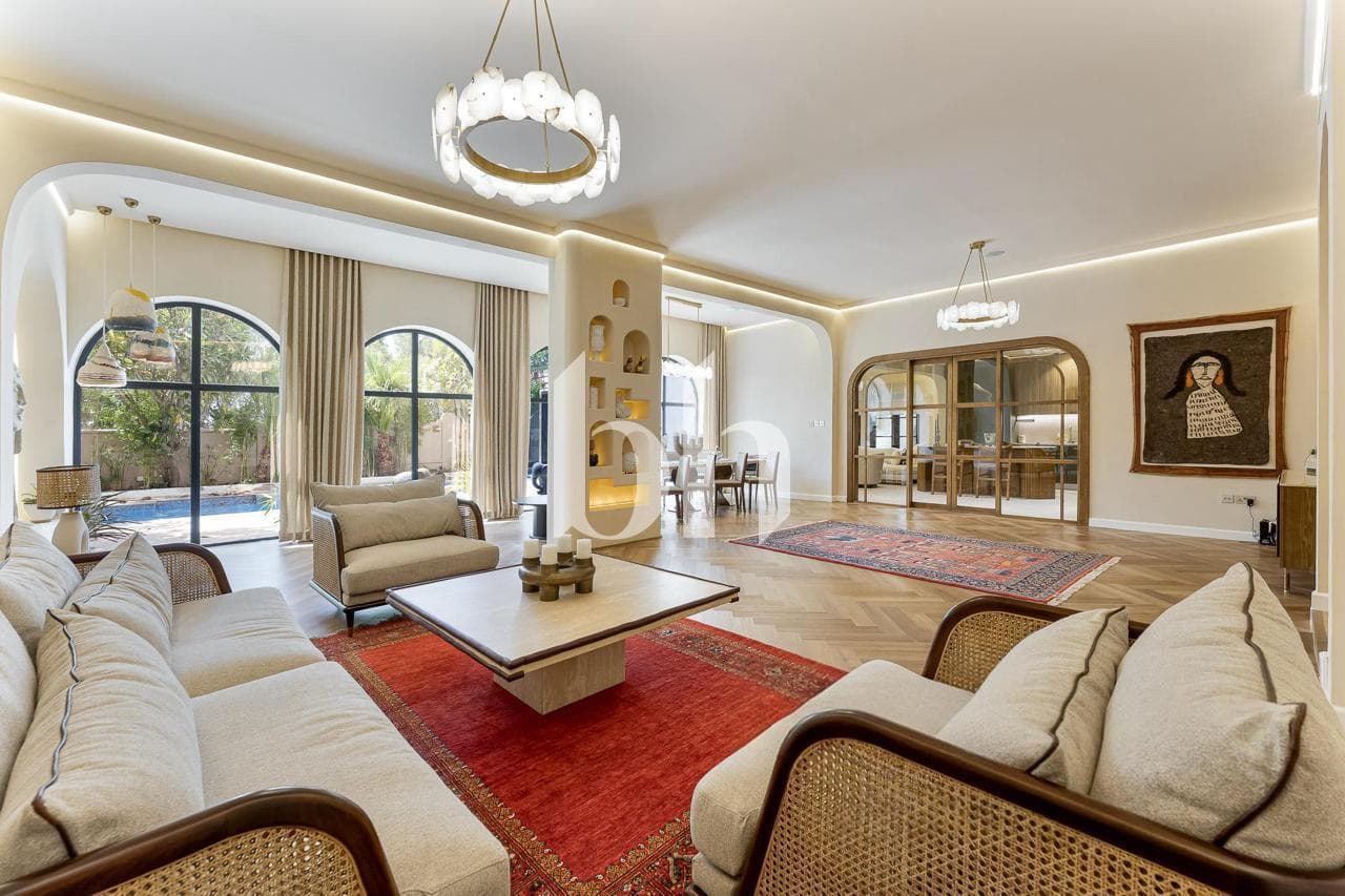 4 Bedroom Villa in Courtyard CP6