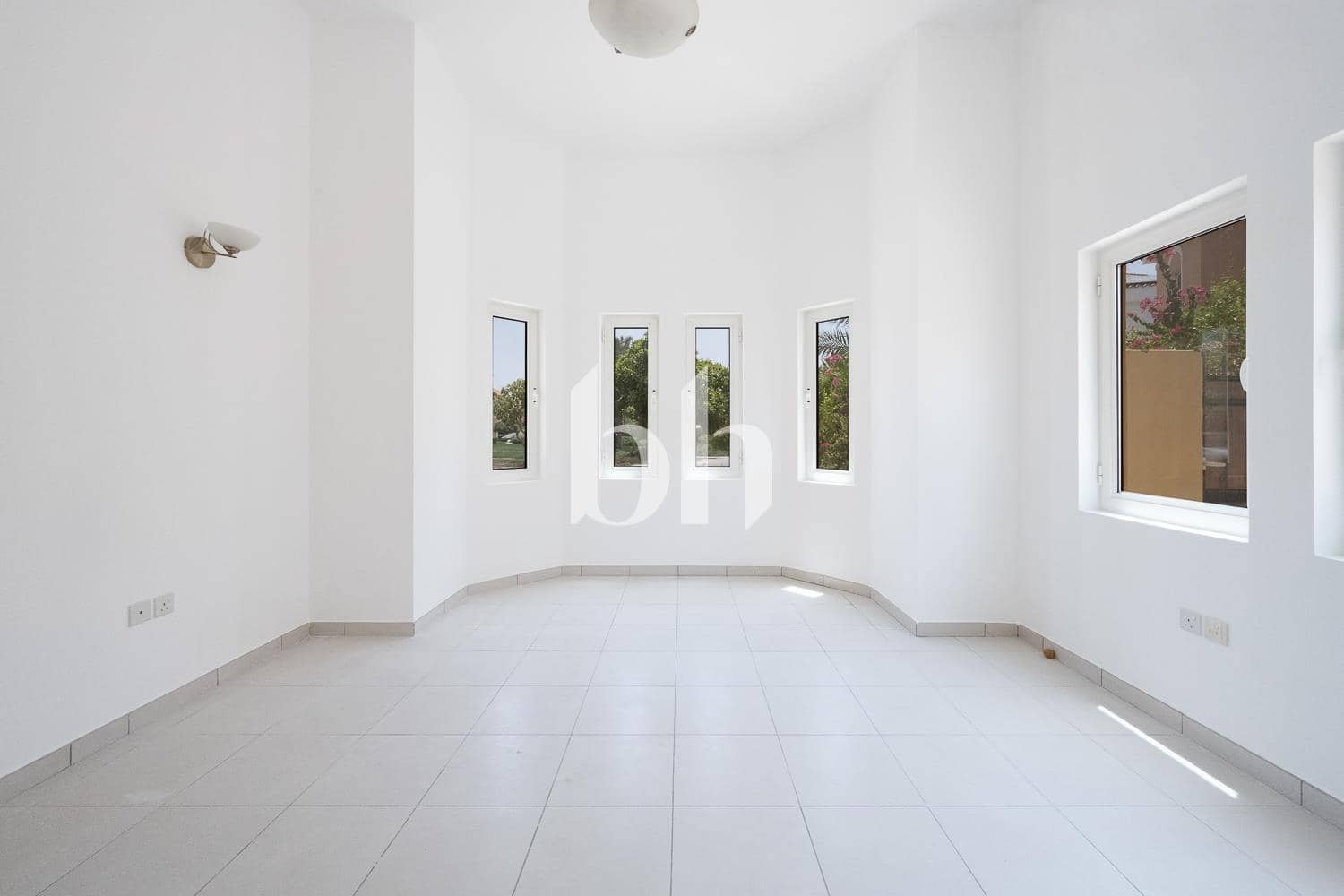5 Bedroom Villa in Courtyard CP5 - photo 2