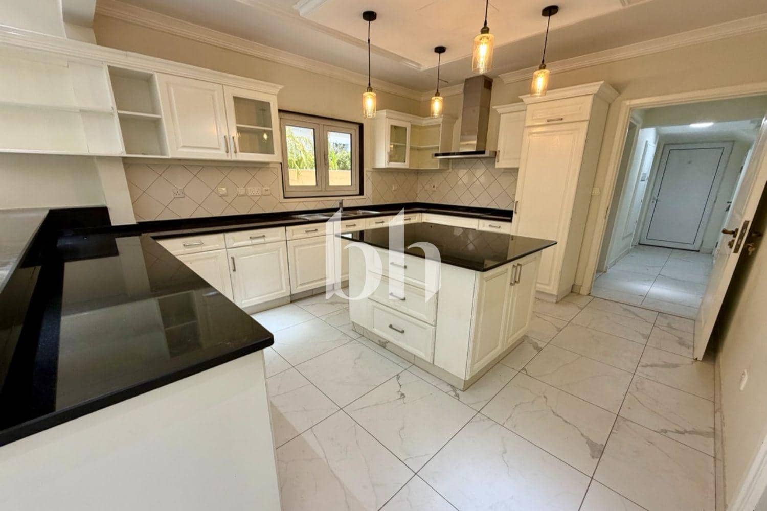 4 Bedroom Villa in Courtyard CP1 - photo 1