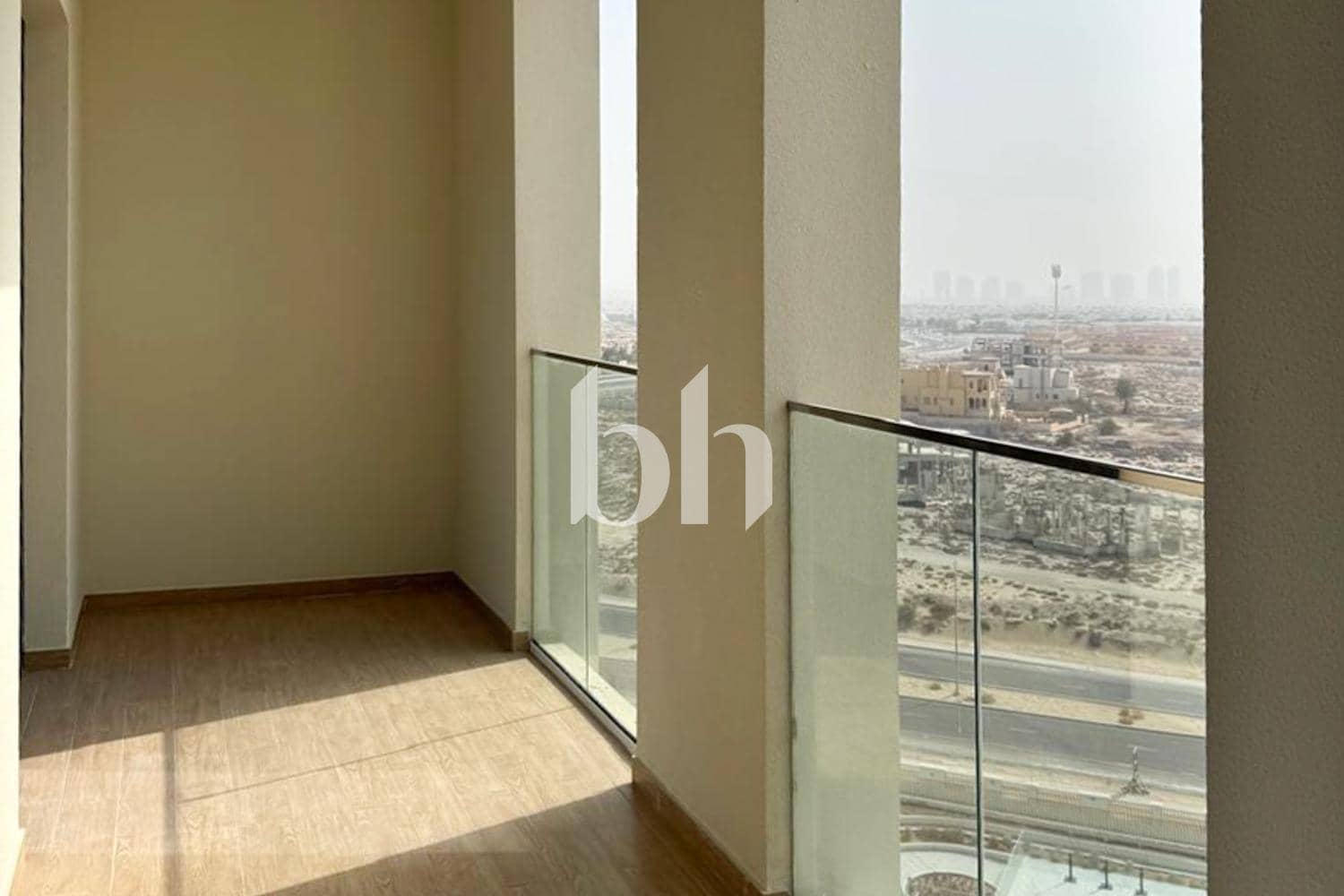 1 Bedroom Apartment in Rukan Tower B - photo 2