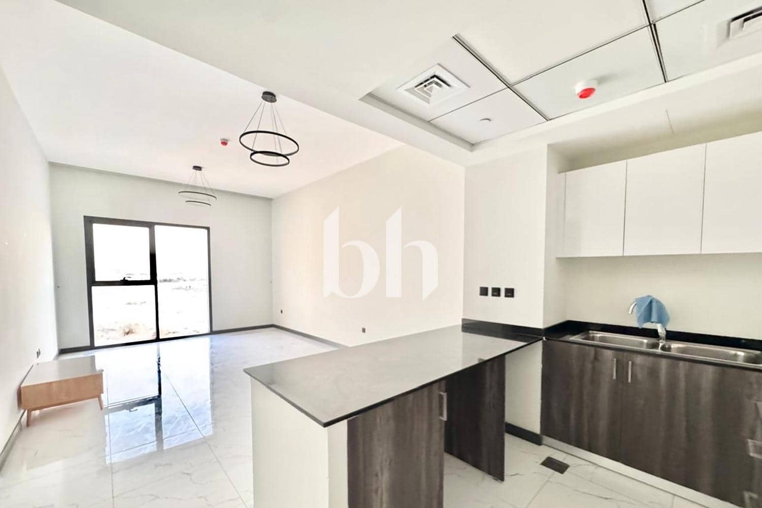 2 Bedroom Apartment in Rukan Tower B - photo 1
