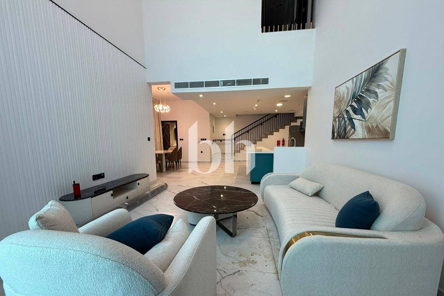 3 Bedroom Apartment in Opalz By Danube Tower 2 - photo 2