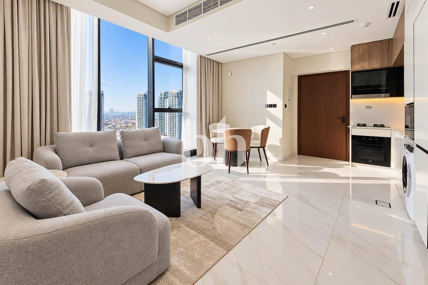 1 Bedroom Apartment in Skyhills Tower 2 - East - photo 1