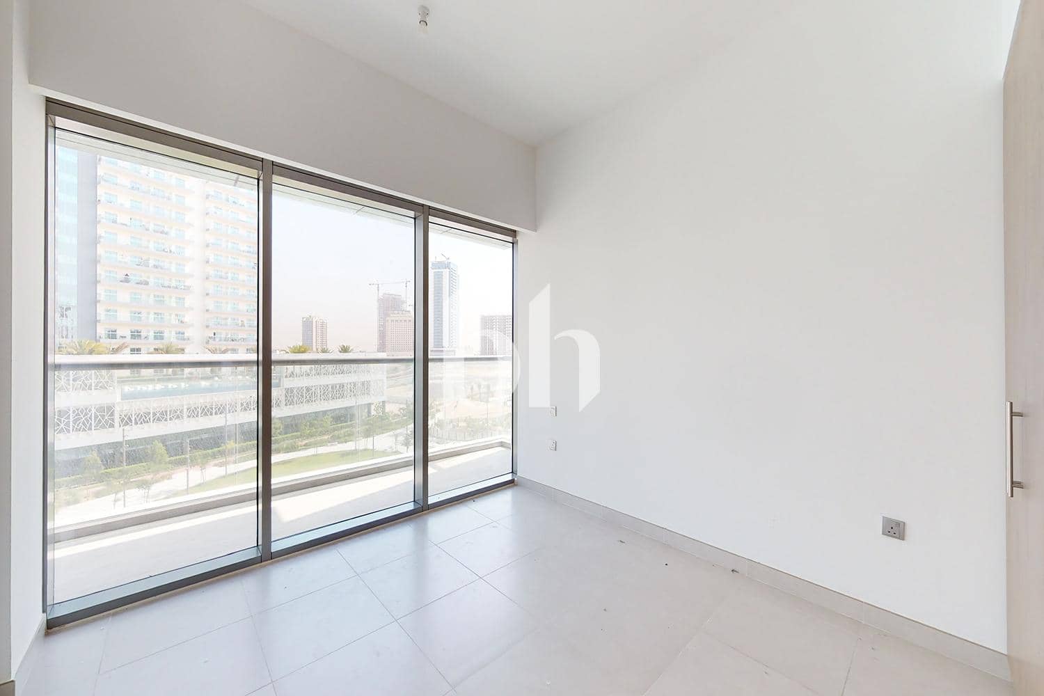 1 Bedroom Apartment in Montrose B