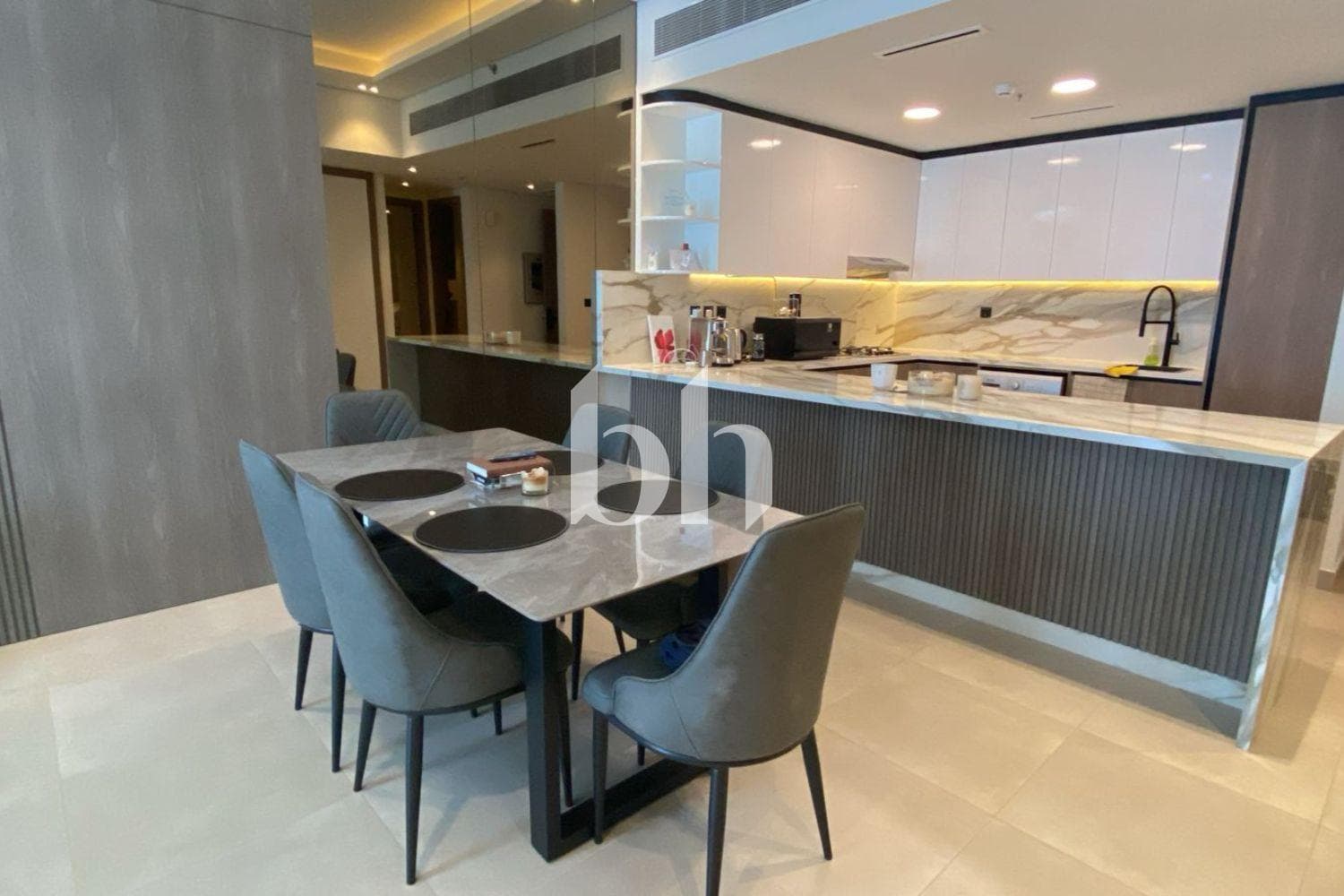 2 Bedroom Apartment in 555 Park Views - photo 1