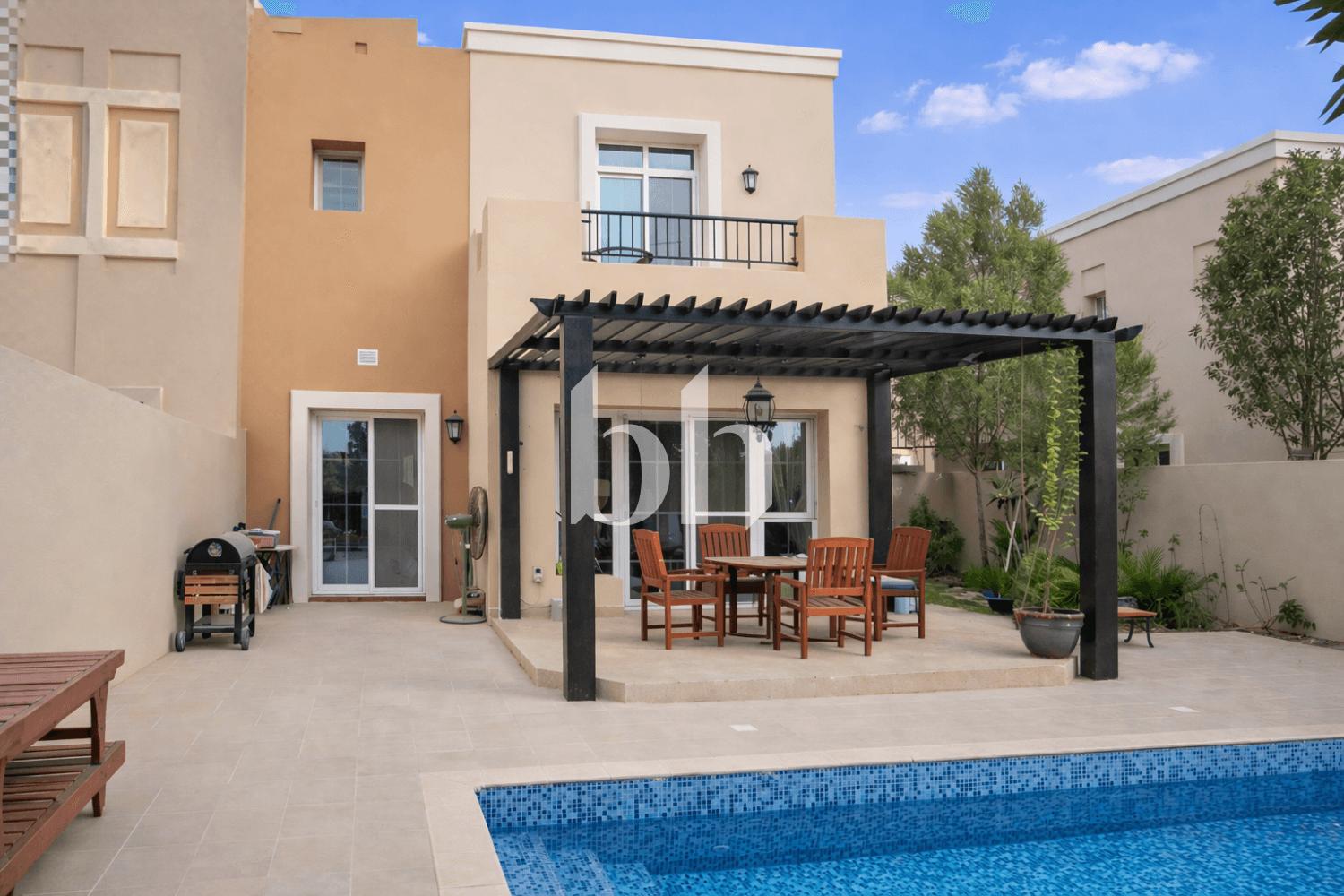 3 Bedrooms Townhouse in Al Reem 2