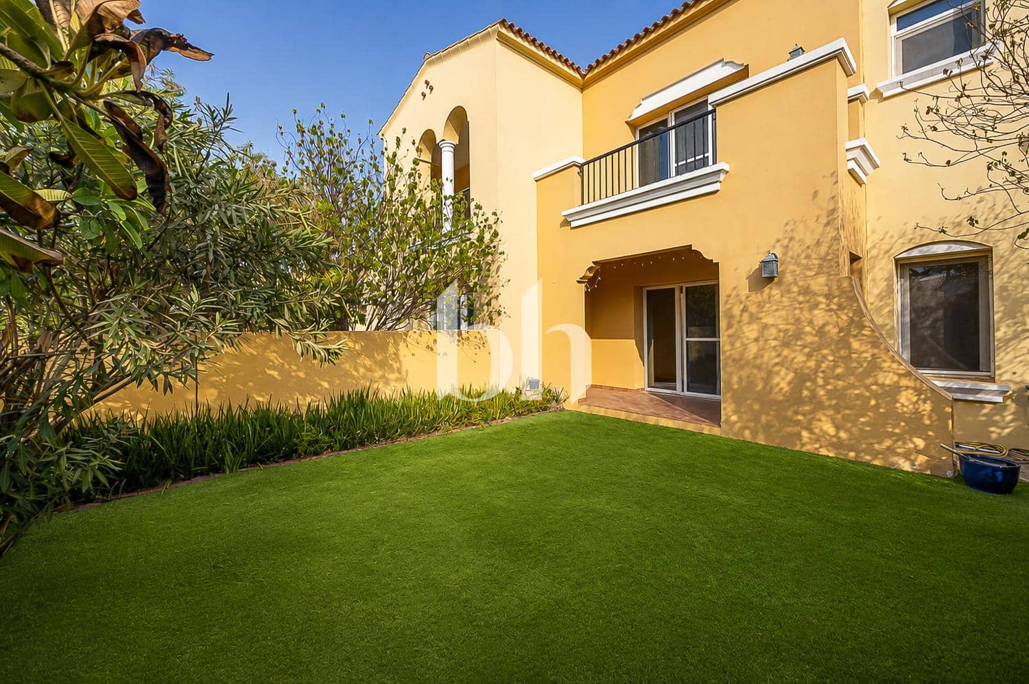 2 Bedroom Townhouse in Palmera 2 - photo 1