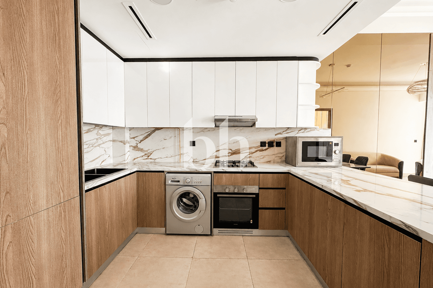 1 Bedroom Apartment in 555 Park Views - photo 1