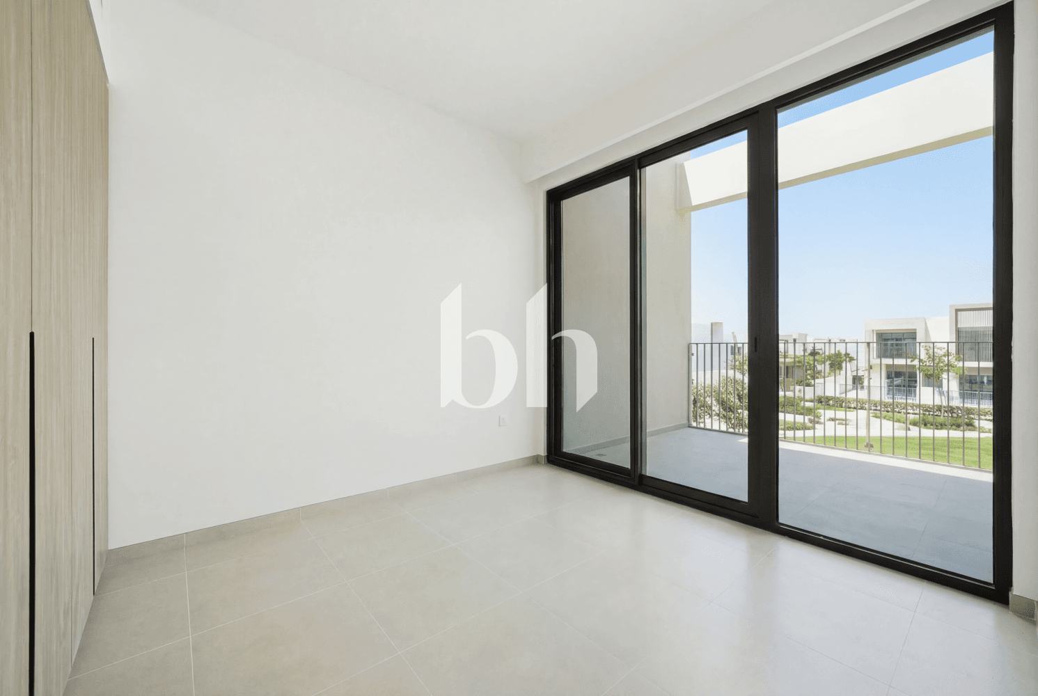 4 Bedrooms Townhouse in Nara - photo 1