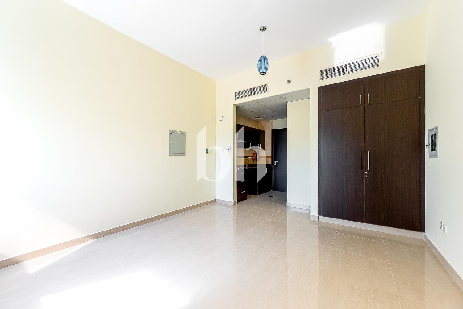 1 Bedroom Apartment in Infinity Building - photo 1