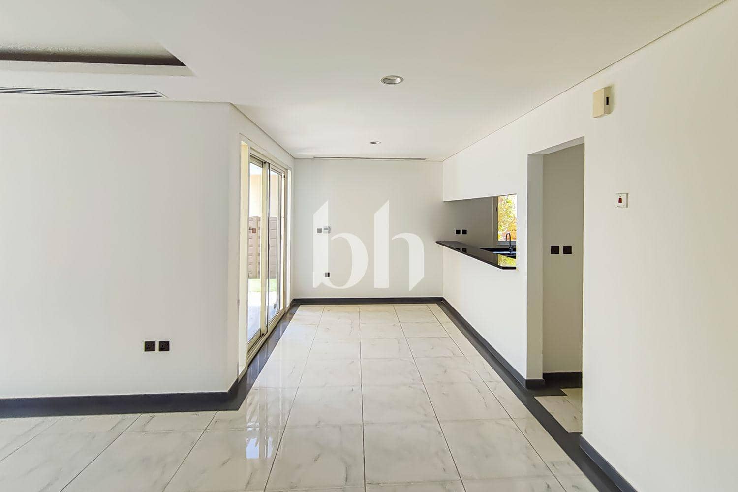 4 Bedroom Townhouse in Al Habtoor Polo Resort and Club - The Residences - photo 1