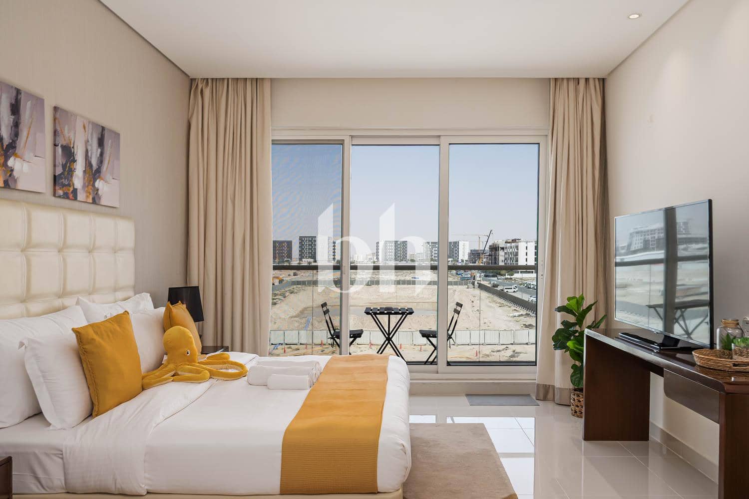 Studio Apartment in DAMAC Maison de Ville Tenora - photo 1