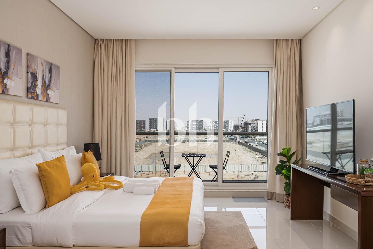 Studio Apartment in DAMAC Maison de Ville Tenora - photo 1