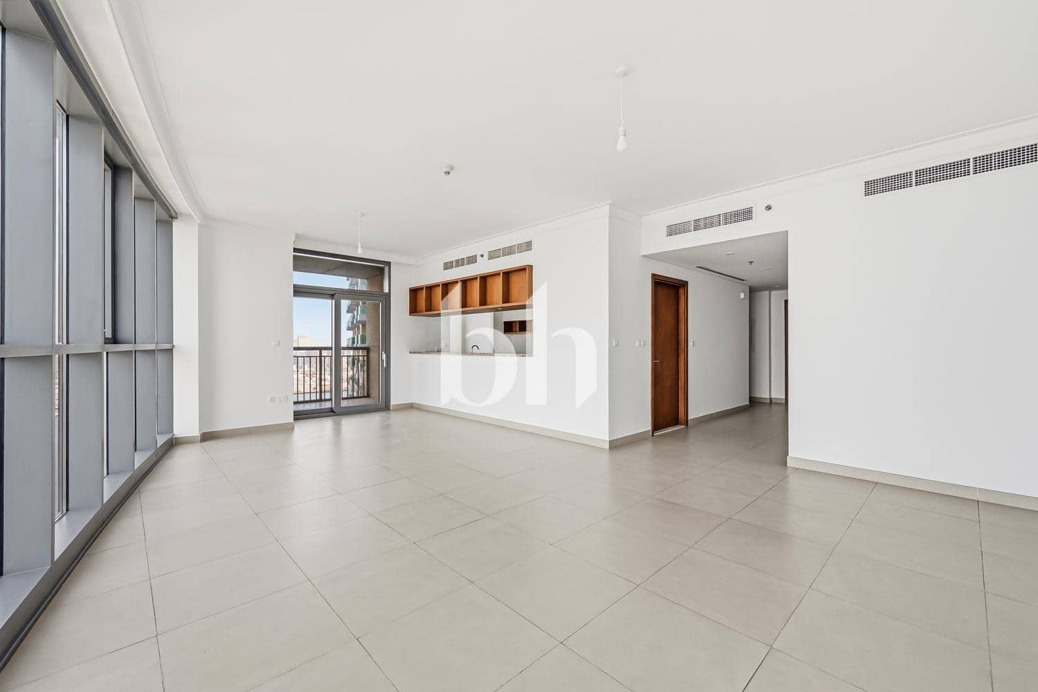 3 Bedroom Apartment in Dubai Creek Residence Tower 3 North - photo 1