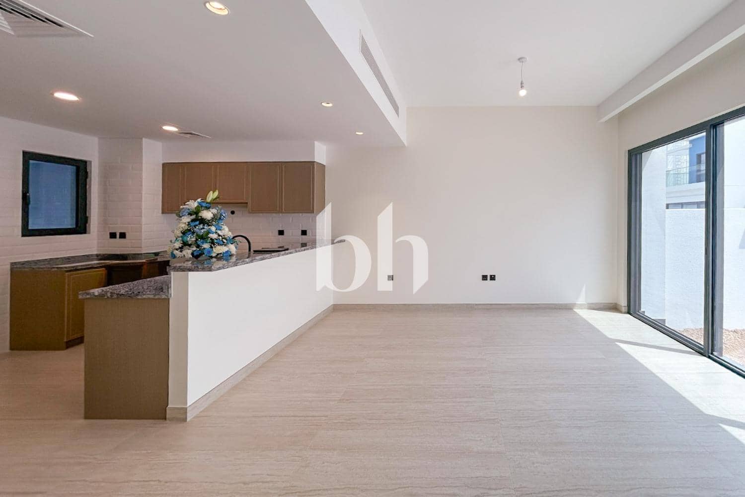 3 Bedroom Townhouse in Santorini 1