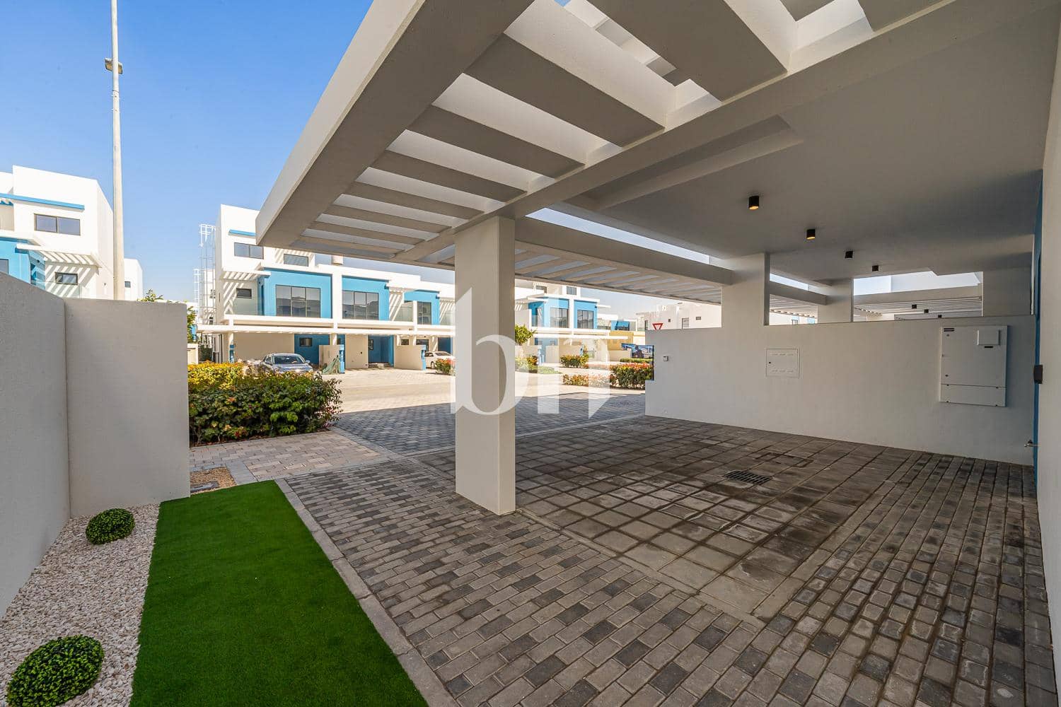 5 Bedroom Townhouse in Santorini 1 - photo 2