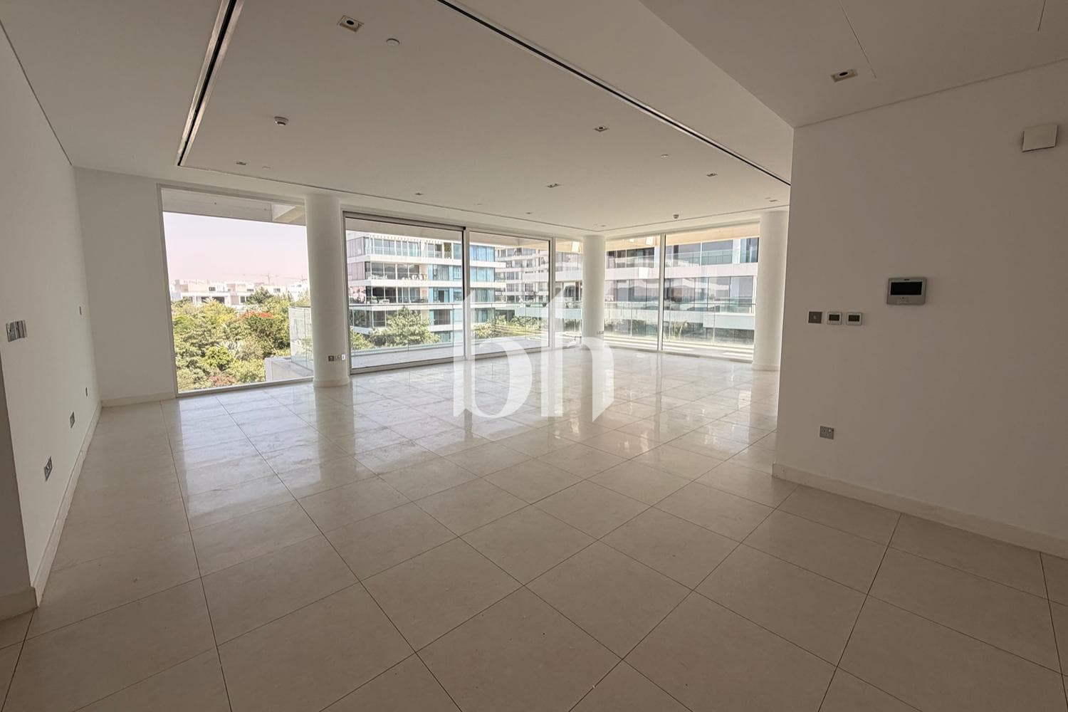 2 Bedroom Apartment in Ashjar F2 - photo 1