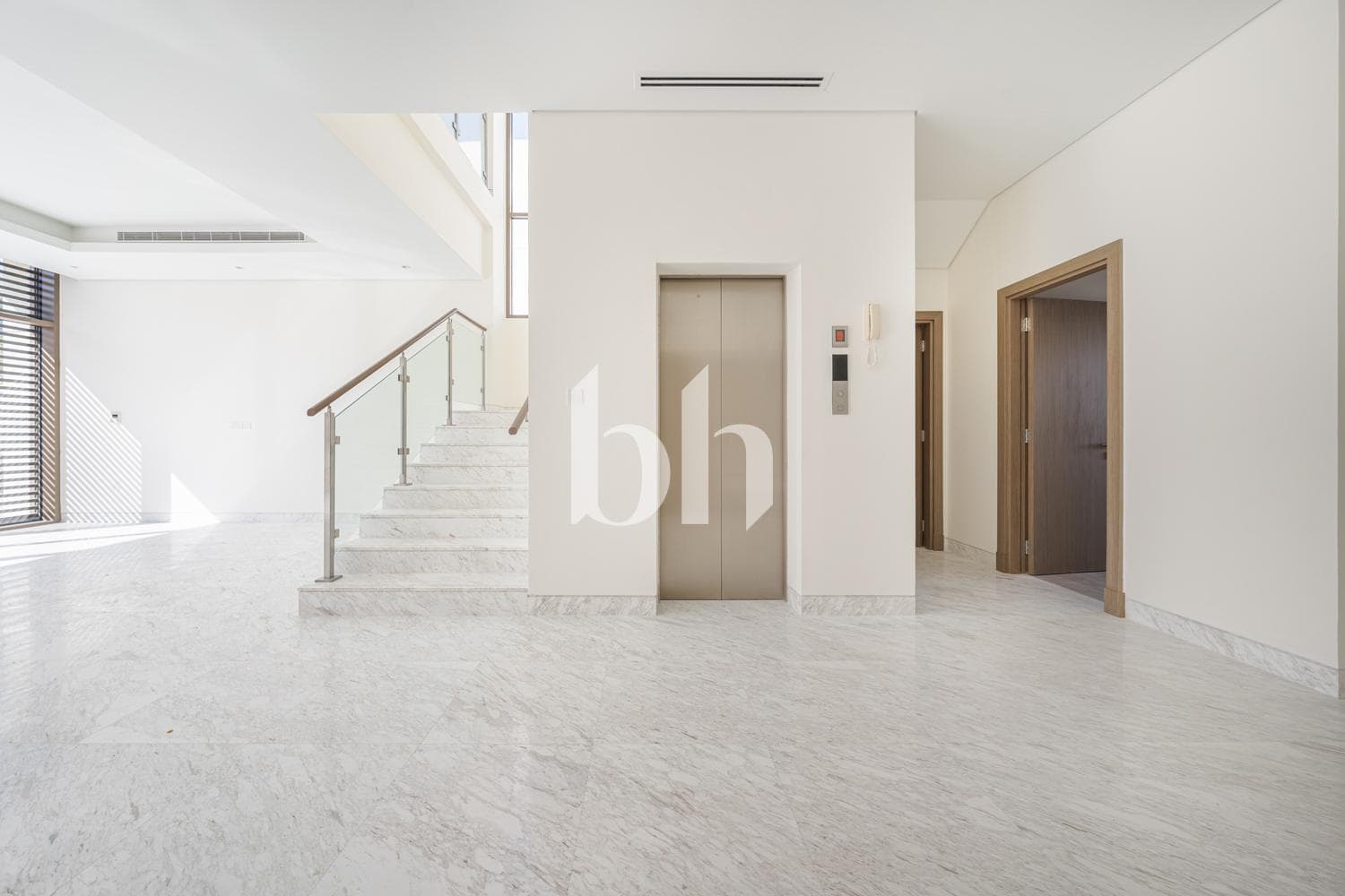 4 Bedroom Villa in District One - B Villas - photo 1