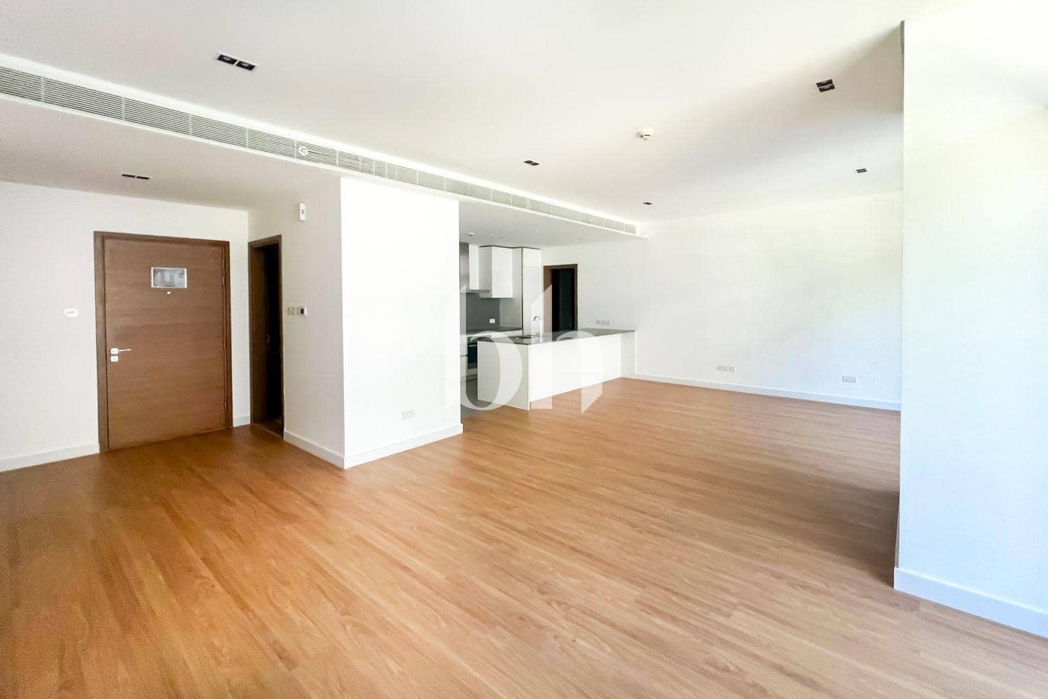 2 Bedroom Apartment in Building 25 - photo 2