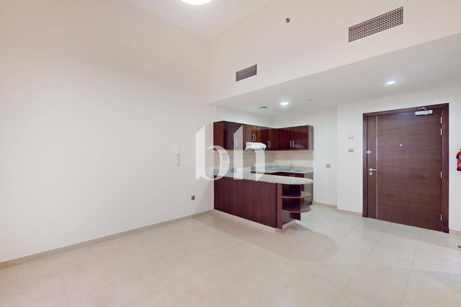 1 Bedroom Apartment in Blue Reef building