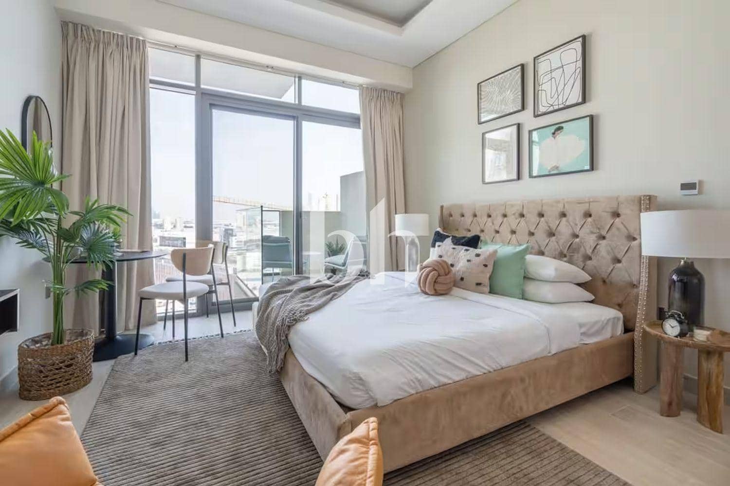 Studio Apartment in Farhad Azizi Residence - photo 1