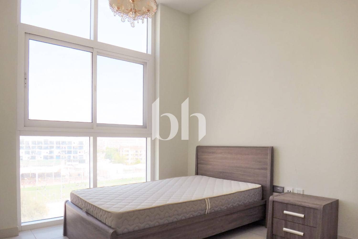 3 Bedroom Apartment in Tower 1, Glitz 3 - photo 2