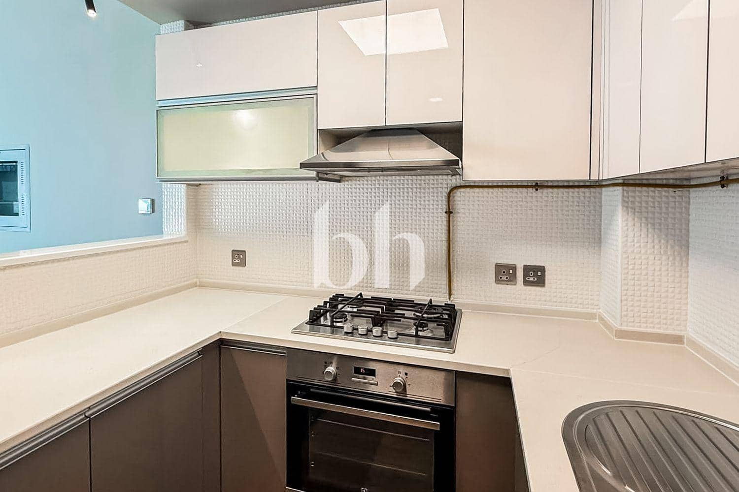 1 Bedroom Apartment in Glitz 3B - photo 2