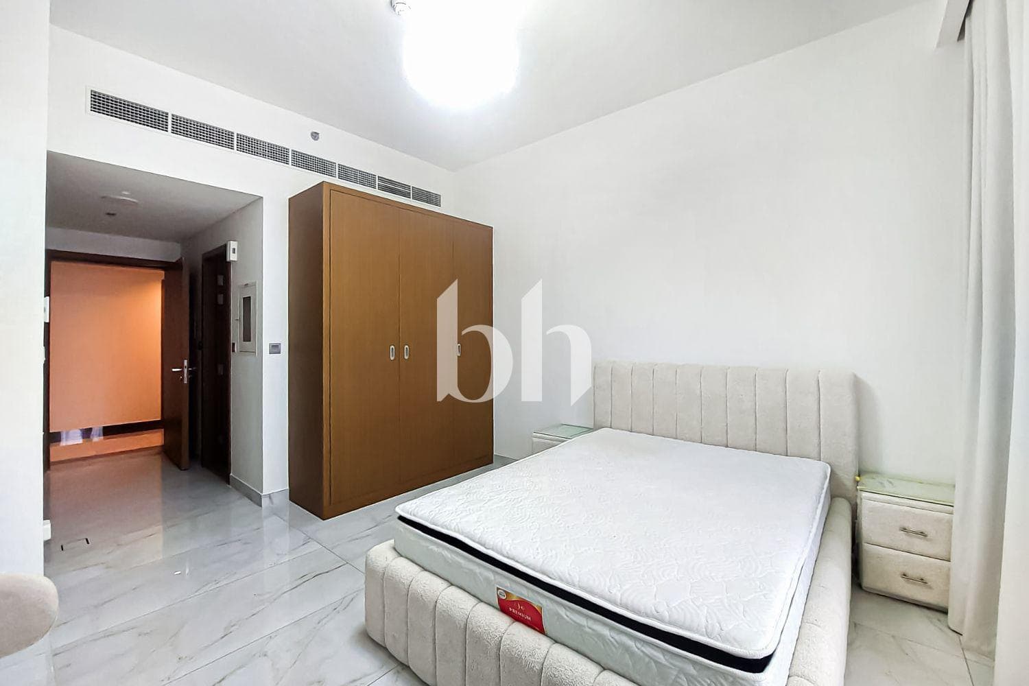 Studio Apartment in Azizi Beach Oasis - photo 1