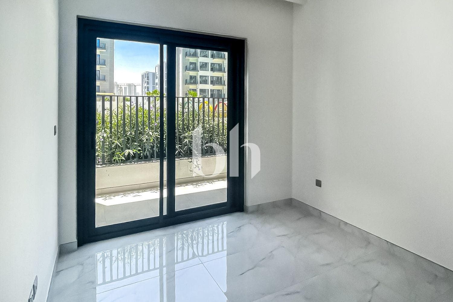 2 Bedroom Apartment in Azizi Beach Oasis - photo 1