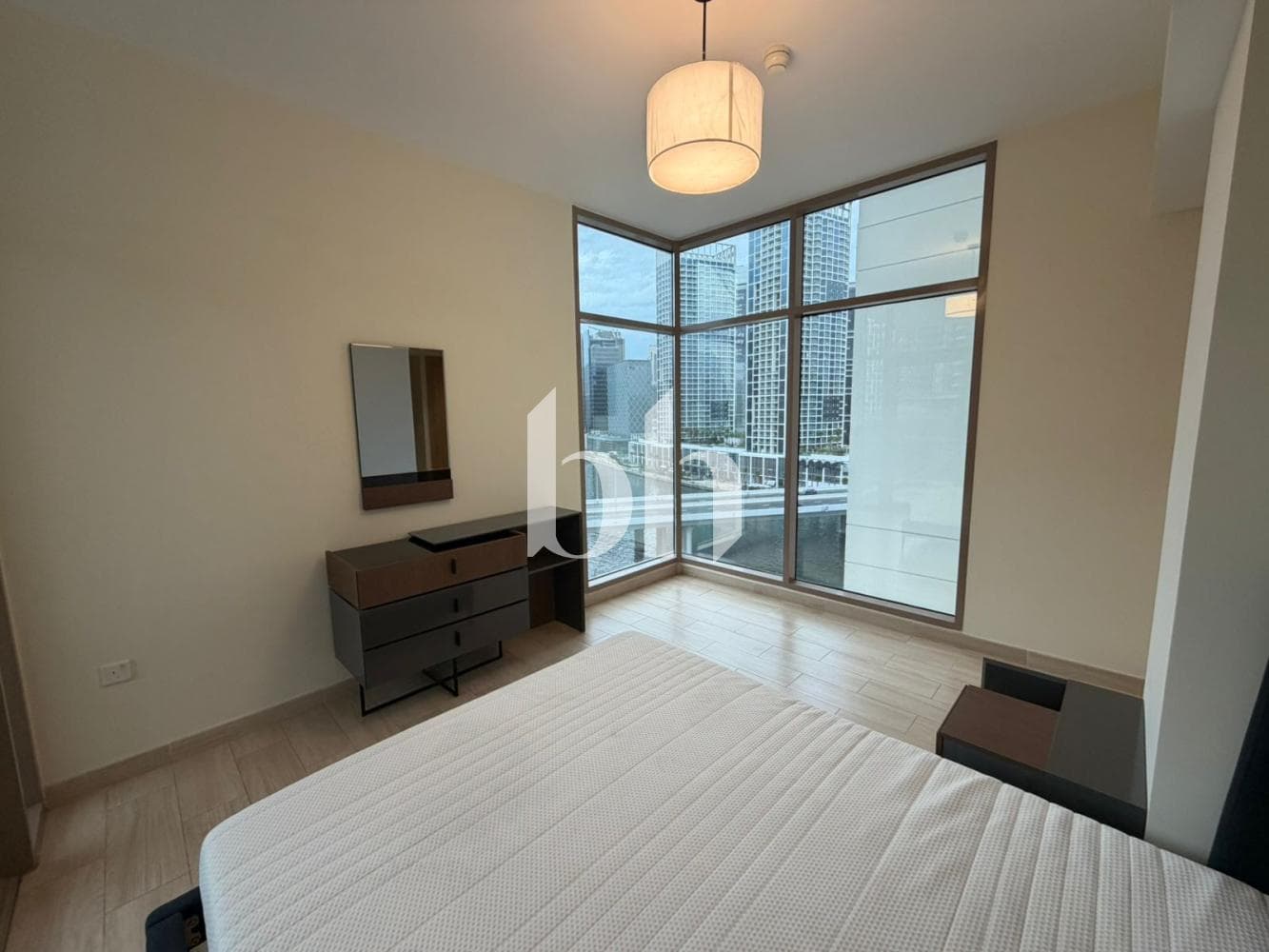 2 Bedrooms Apartment in Canal Bay - photo 2