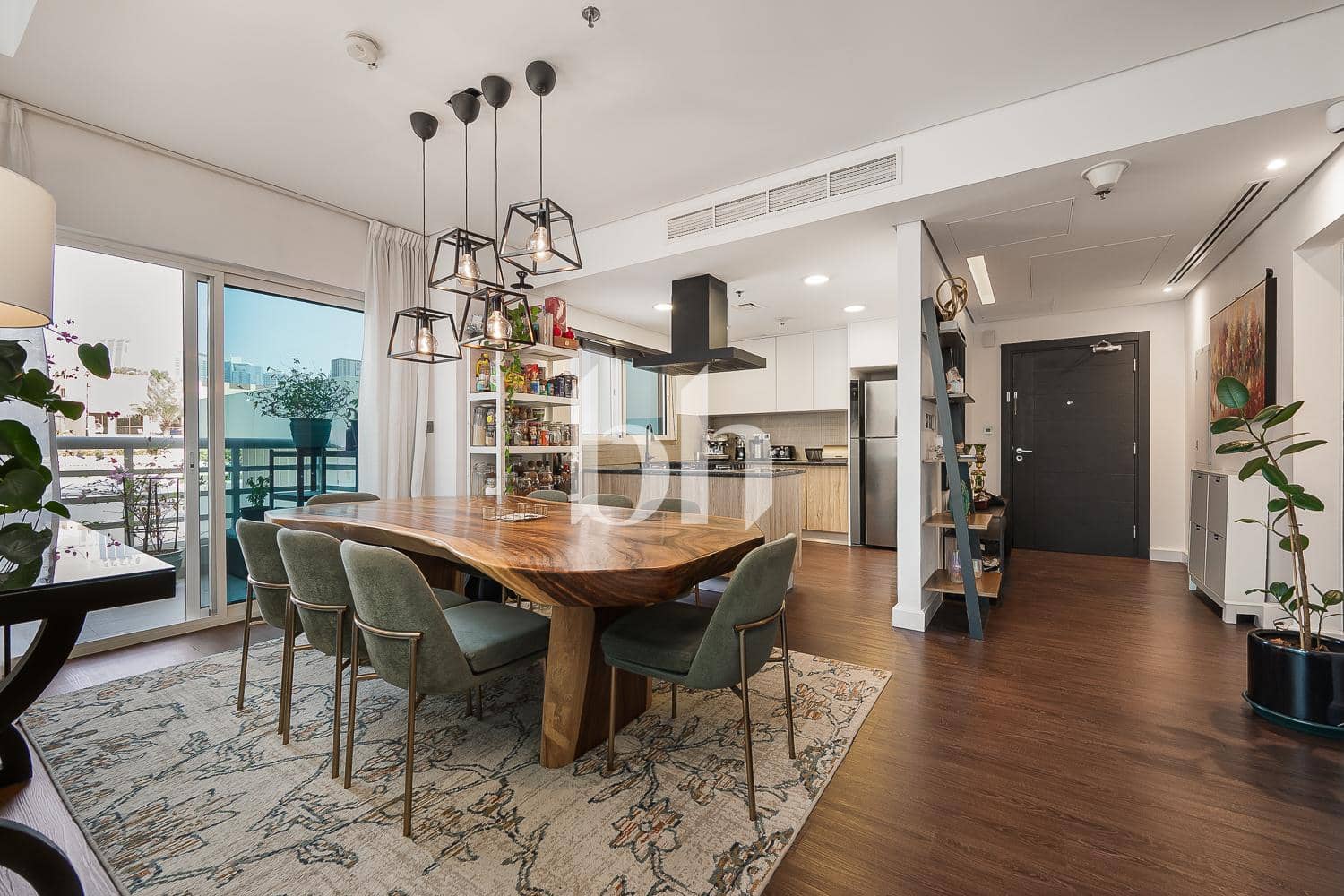 3 Bedroom Apartment in East Cluster - D - photo 2
