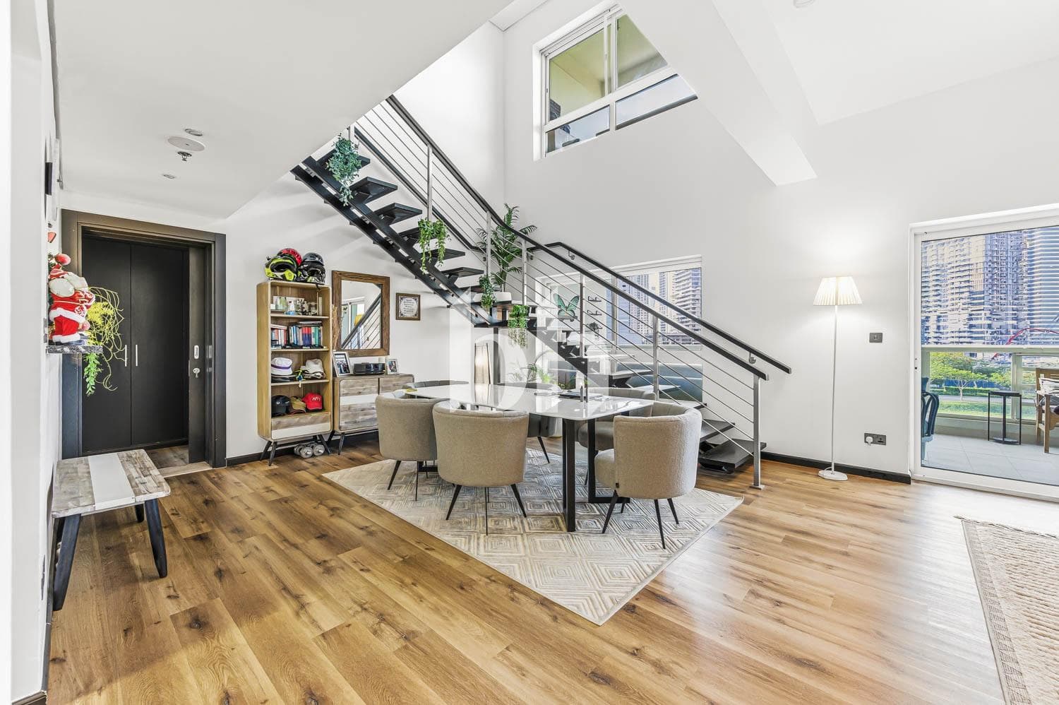3 Bedroom Apartment in West Cluster - C - photo 1