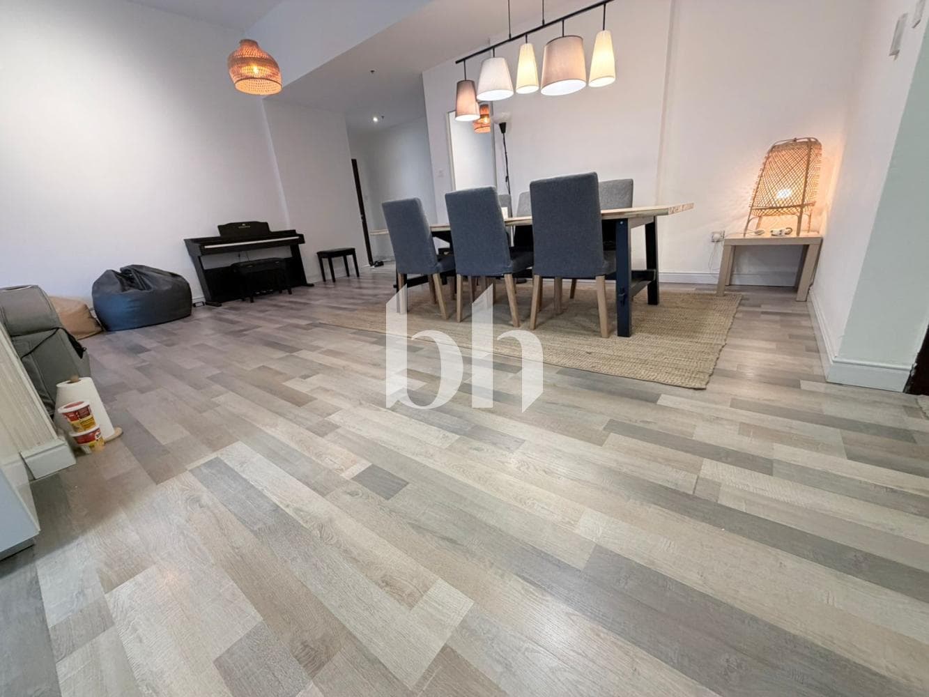2 Bedroom Apartment in Zenith A1 Tower - photo 2