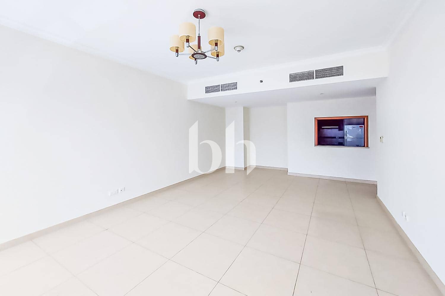1 Bedroom Apartment in Saba Tower 2 - photo 2