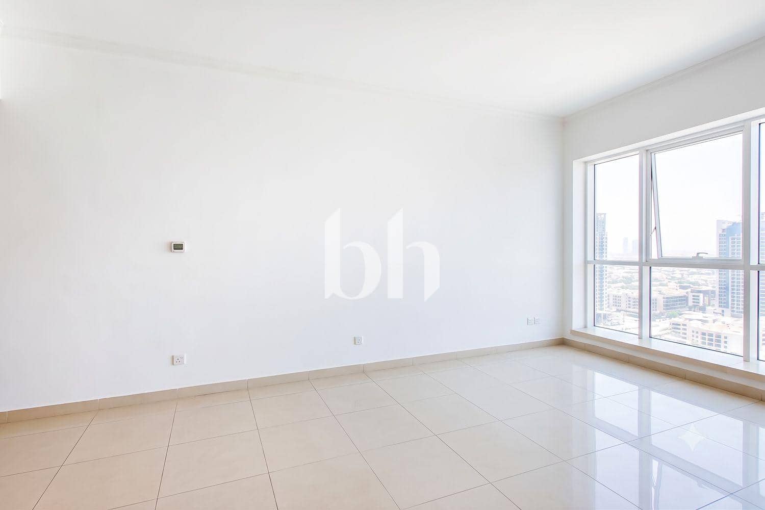Studio Apartment in Saba Tower 2 - photo 2