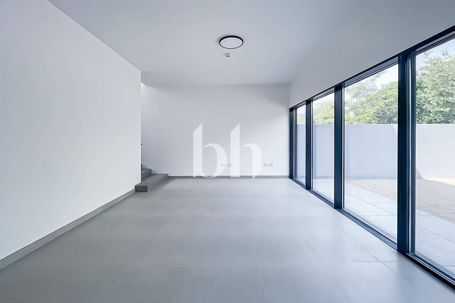2 Bedroom Townhouse in Kaya - photo 2
