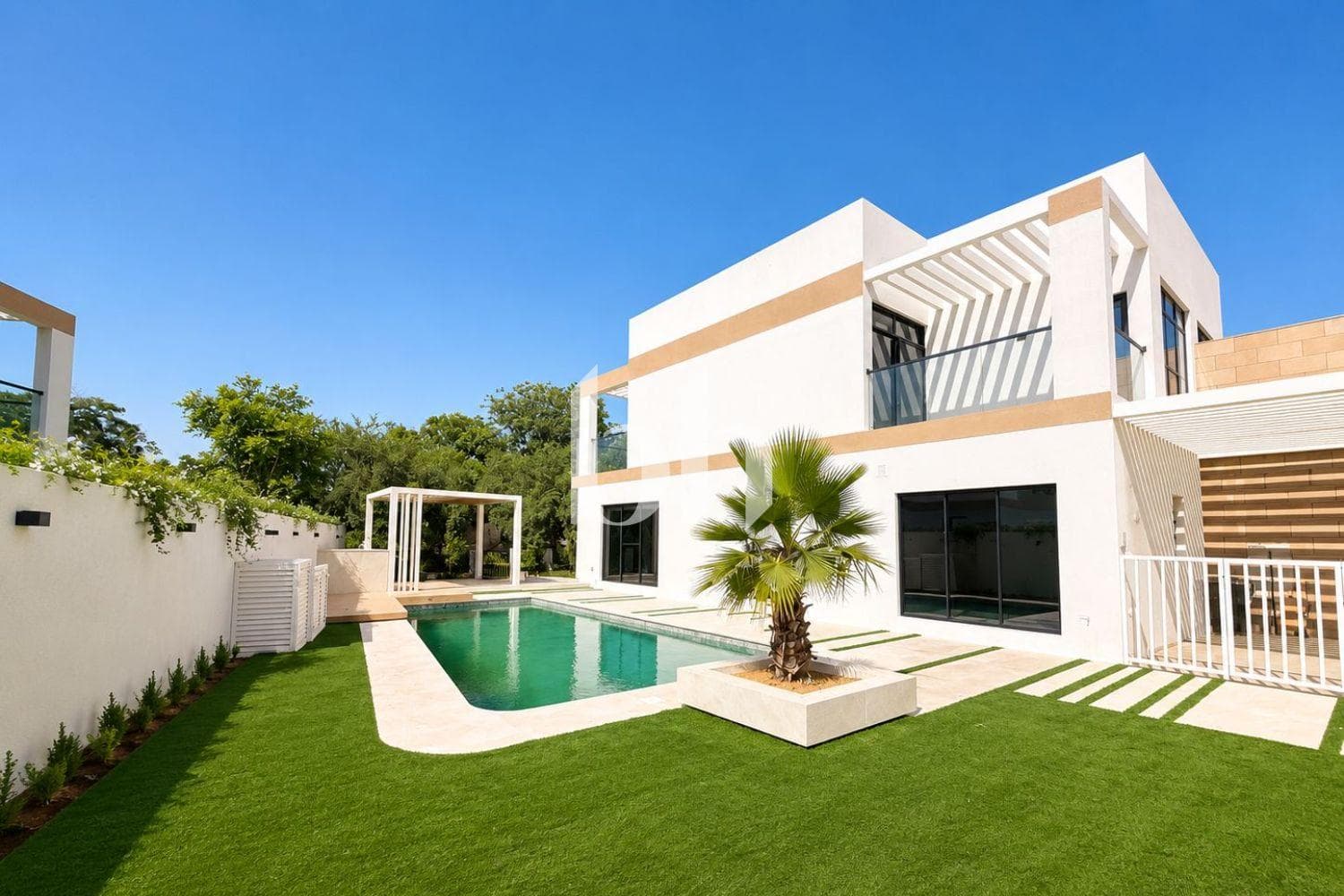 4 Bedroom Villa in Rochester