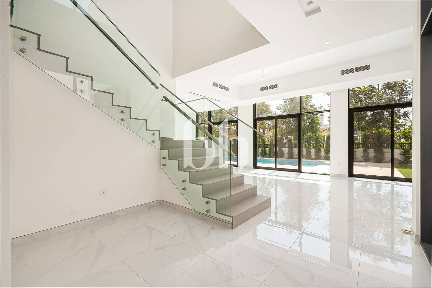 5 Bedroom Villa in Murooj Al Furjan West - photo 2