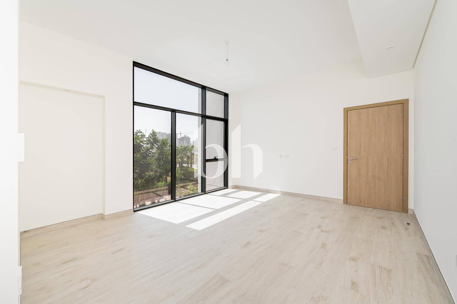 5 Bedroom Villa in Murooj Al Furjan West - photo 1