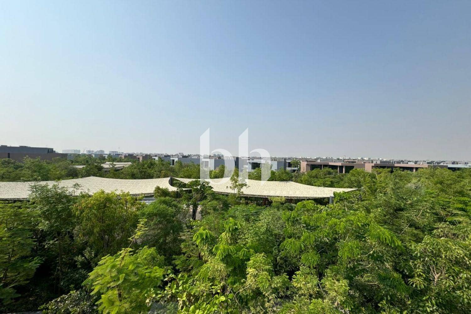 4 Bedroom Villa in Saro - photo 1