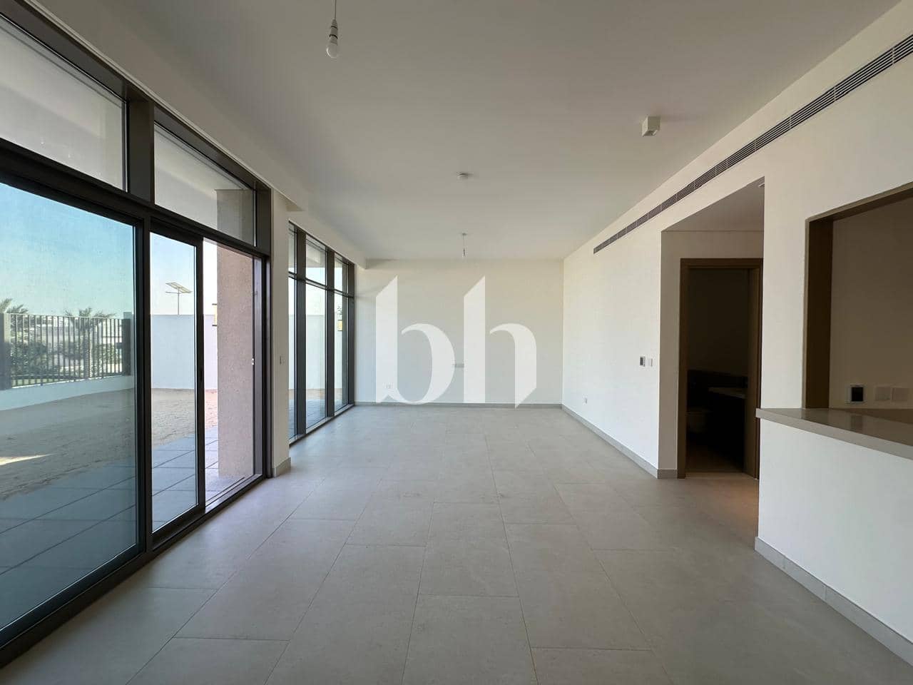 4 Bedroom Villa in Tilal Al Furjan 2 - photo 2