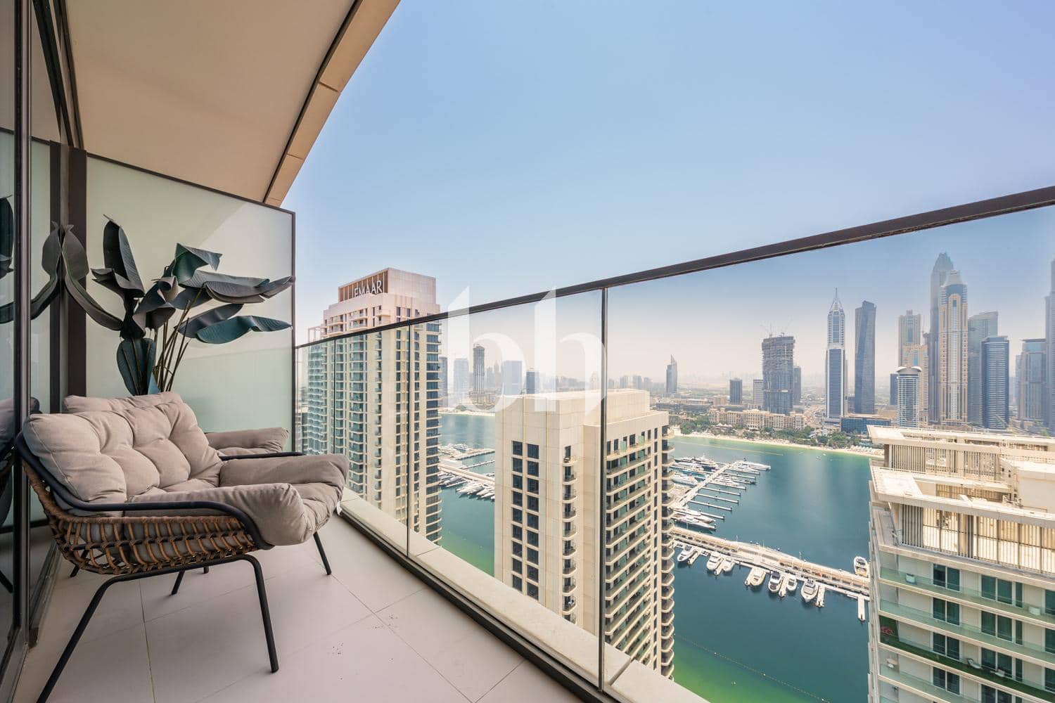 2 Bedroom Apartment in Beach Vista Tower 1 - photo 2